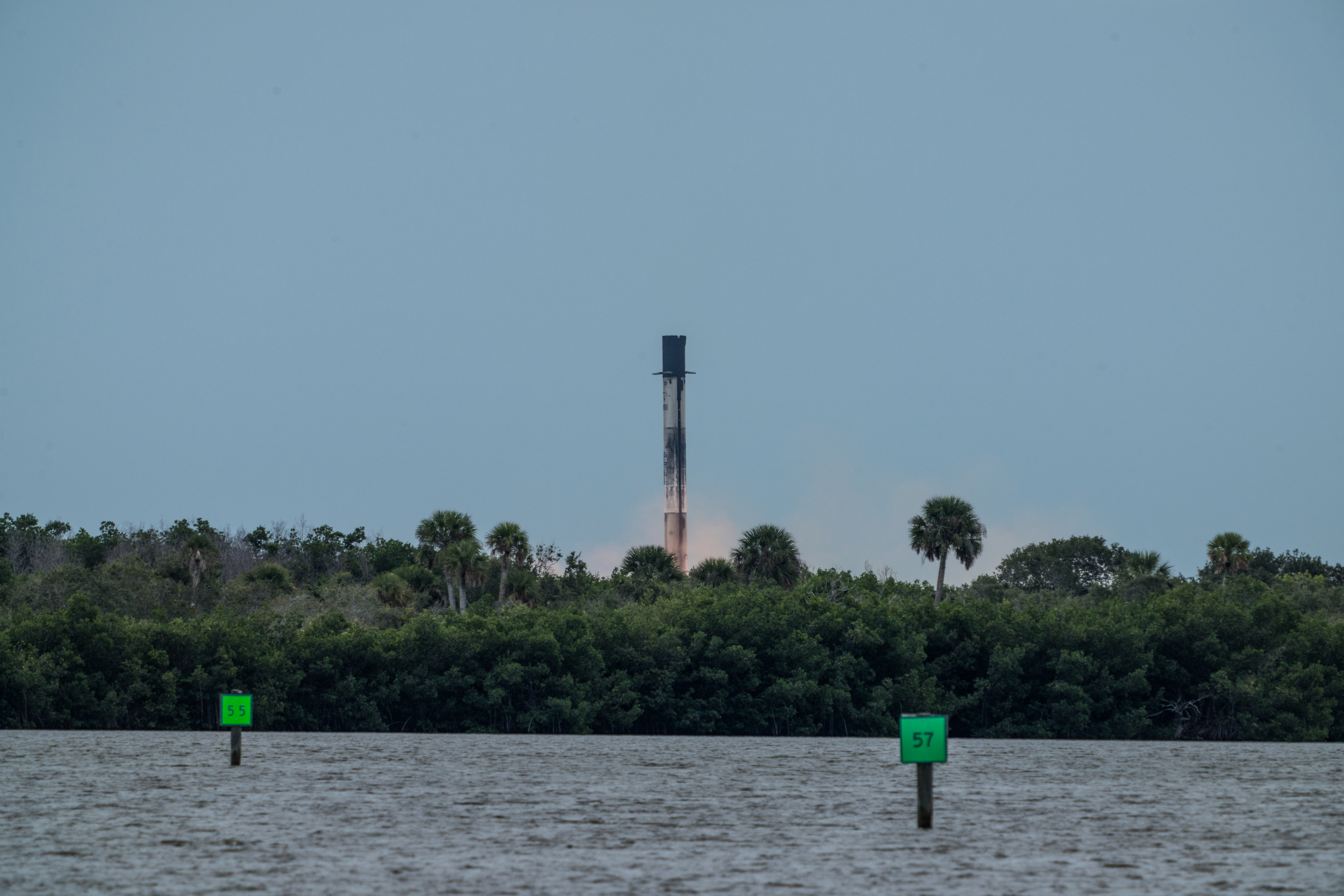 Falcon 9 booster successfully lands at Landing Zone 40. Photo Credit: Eric Pearce, Florida Spaceflight